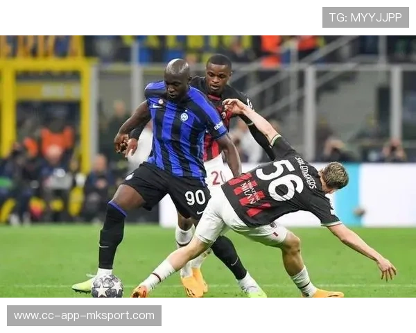 博洛尼亚冬窗引援新策略：多面后卫助力球队未来腾飞